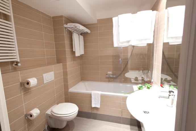 Imagen general del Hotel Assenzio. Foto 13