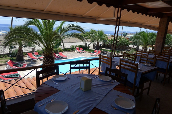 Imagen del bar/restaurante del Hotel Assos Eden Beach. Foto 5