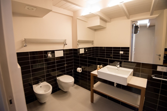 Imagen de la habitación del Hotel Assunta Domus. Foto 4