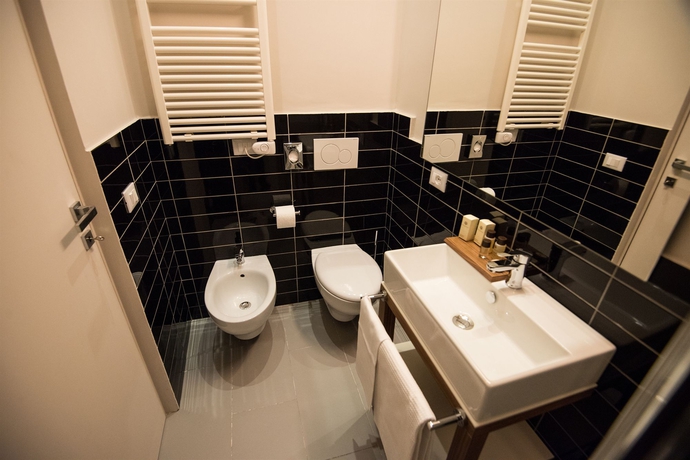 Imagen de la habitación del Hotel Assunta Domus. Foto 12