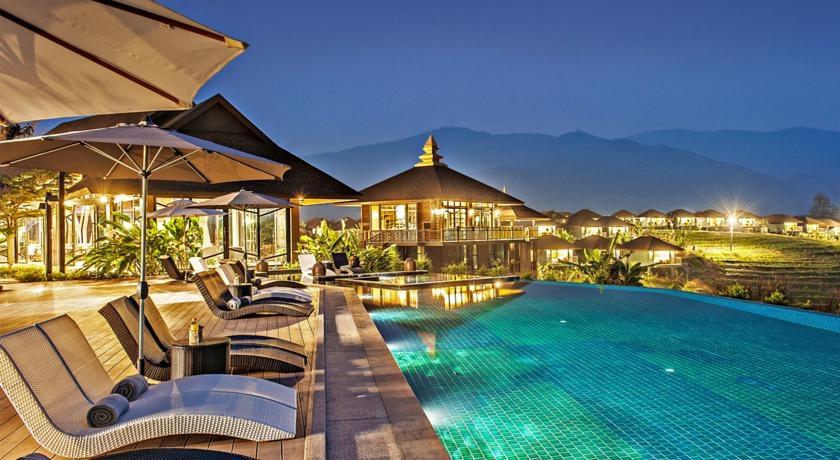 Imagen de la piscina del Hotel A-star Phulare Valley. Foto 5