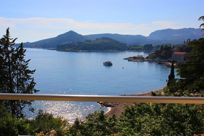 Imagen de la habitación del Hotel Astarea. Foto 8