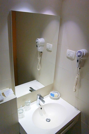 Imagen de la habitación del Hotel Astarea. Foto 9