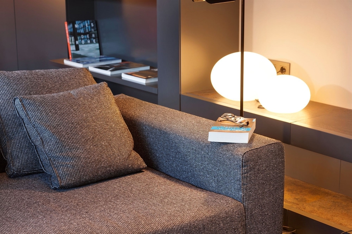 Imagen de los interiores del Hotel Astari. Foto 12