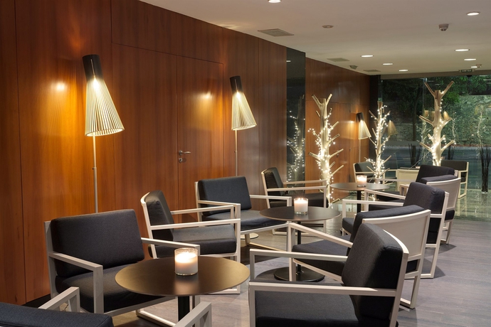 Imagen de los interiores del Hotel Astari. Foto 14