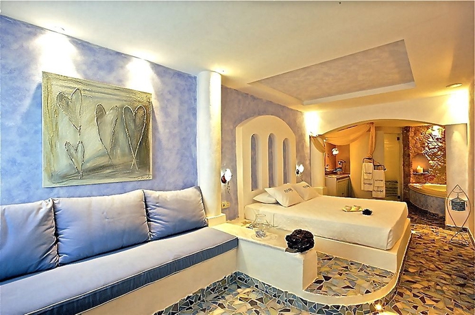 Imagen de la habitación del Hotel Astarte Suites. Foto 4