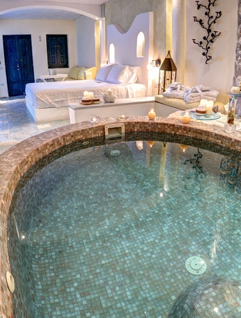 Imagen de la habitación del Hotel Astarte Suites. Foto 7