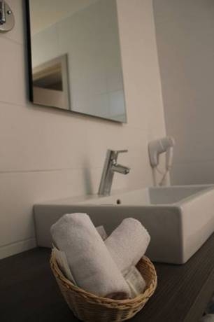 Imagen de la habitación del Hotel Astel. Foto 3