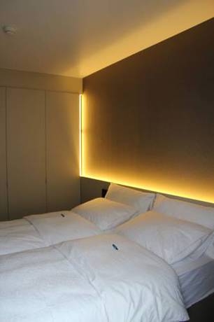 Imagen de la habitación del Hotel Astel. Foto 7