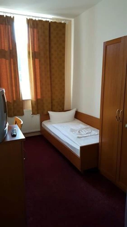 Imagen de la habitación del Hotel Aster, Charlottenburg. Foto 10