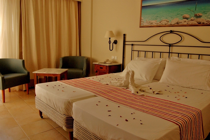 Imagen de la habitación del Hotel Asteras Resort - All Inclusive. Foto 5