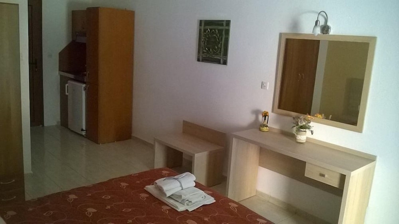 Imagen de la habitación del Hotel Asteri Studio\'s. Foto 17