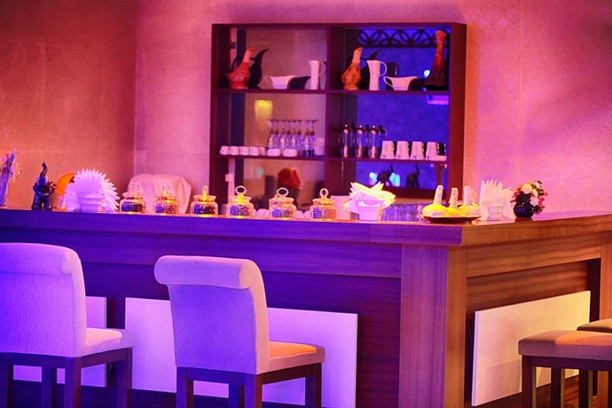 Imagen general del Hotel Asteria Bloom Side. Foto 4