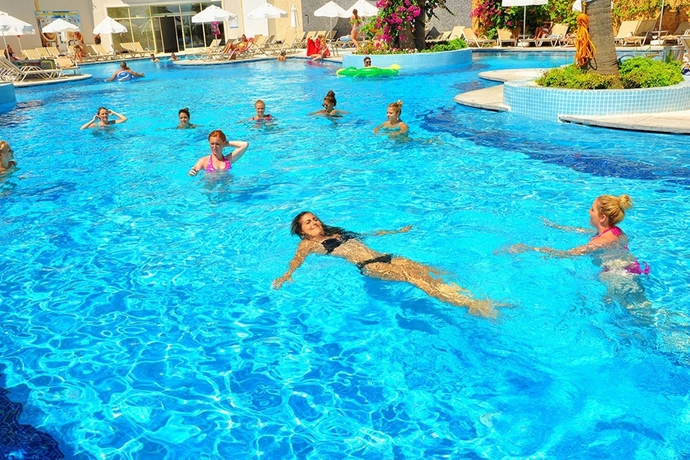 Imagen general del Hotel Asteria Bloom Side. Foto 16