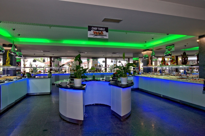 Imagen del bar/restaurante del Hotel Asteria Family Resort Belek. Foto 4