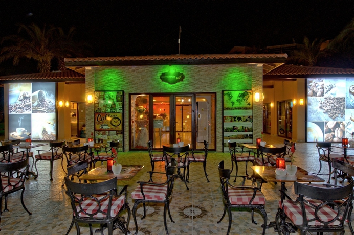 Imagen del bar/restaurante del Hotel Asteria Family Resort Belek. Foto 11