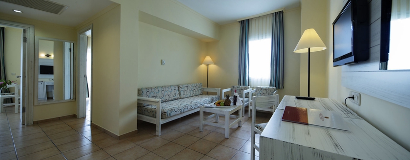 Imagen de la habitación del Hotel Asteria Family Resort Side. Foto 10