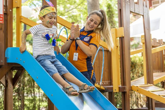 Imagen de los exteriores del Hotel Asteria Family Sunny Beach. Foto 13