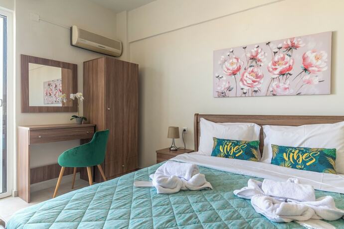 Imagen general del Hotel Asterion Luxury Studios Airport. Foto 4