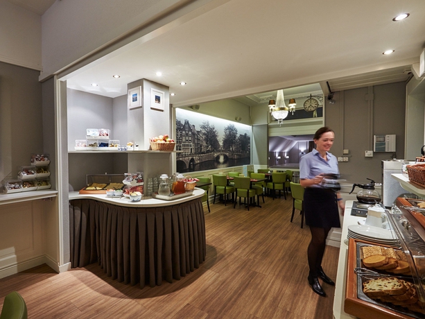 Imagen del bar/restaurante del Hotel Asterisk Hotel. Foto 3