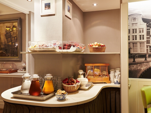 Imagen del bar/restaurante del Hotel Asterisk Hotel. Foto 5