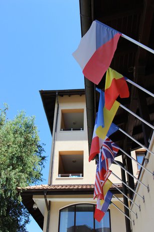 Imagen de los interiores del Hotel Asti Arthotel. Foto 19