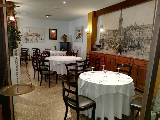 Imagen del bar/restaurante del Hotel Astigi. Foto 5