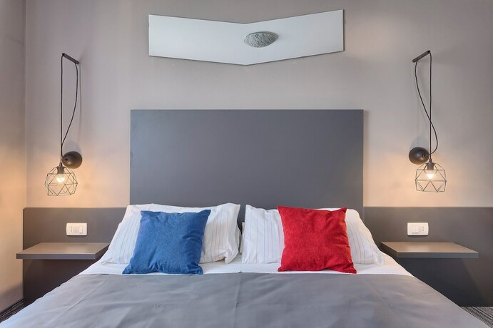Imagen de la habitación del Hotel Astinian. Foto 20