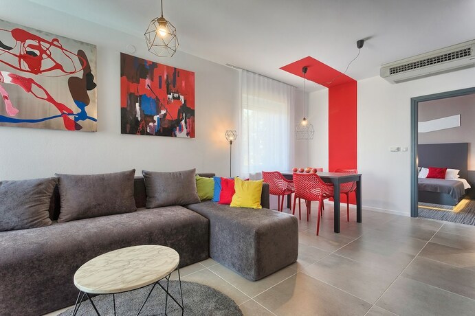 Imagen general del Hotel Astinian. Foto 11