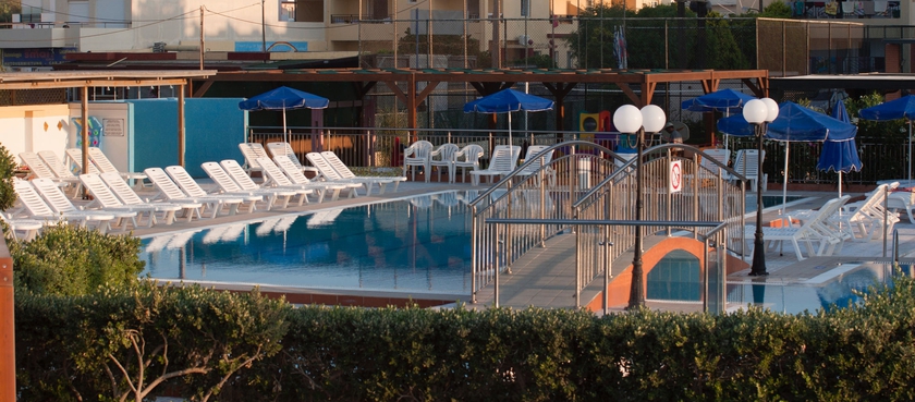 Imagen de la piscina del Hotel Astir Beach, Gouves. Foto 15