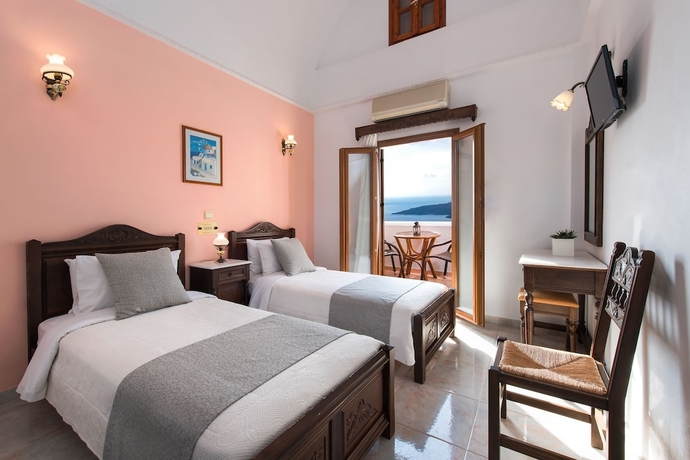 Imagen de la habitación del Hotel Astir Thira. Foto 5