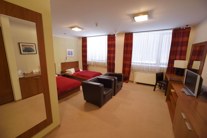 Imagen de la habitación del Hotel Aston Business. Foto 5