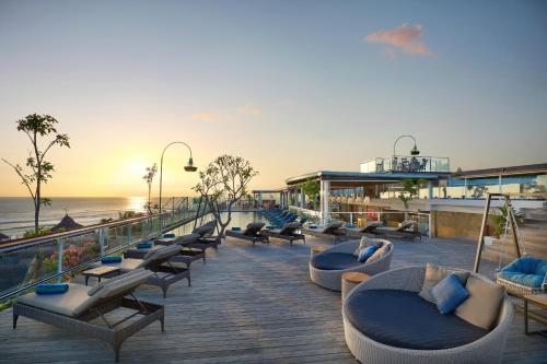 Imagen de los exteriores del Hotel Aston Canggu Beach Resort. Foto 9