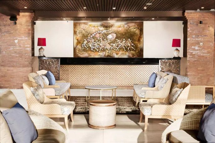 Imagen de los interiores del Hotel Aston Canggu Beach Resort. Foto 14