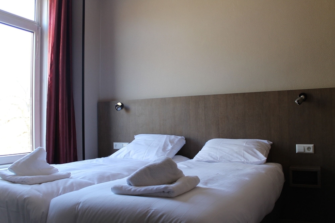 Imagen de la habitación del Hotel Aston City. Foto 1