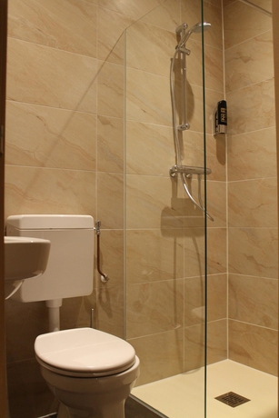 Imagen de la habitación del Hotel Aston City. Foto 2