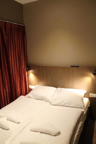 Imagen de la habitación del Hotel Aston City. Foto 13