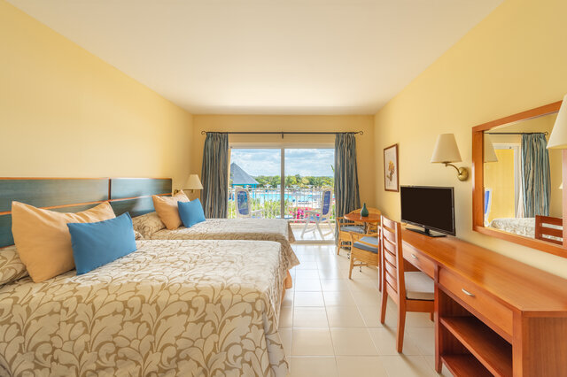 Imagen de la habitación del Hotel Aston Costa Verde. Foto 9