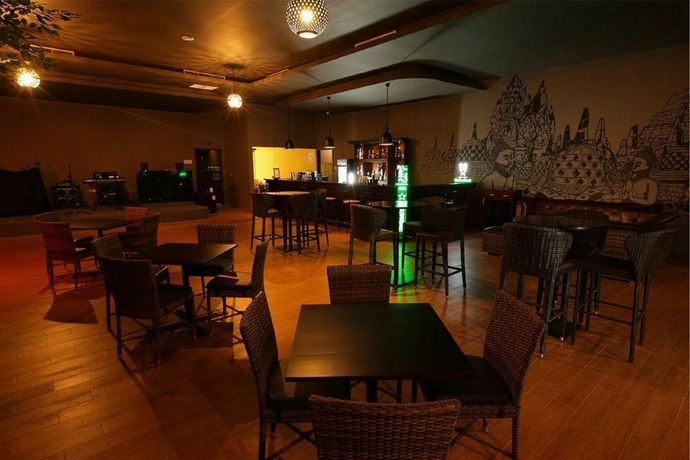 Imagen del bar/restaurante del Hotel Aston Imperium Purwokerto. Foto 3