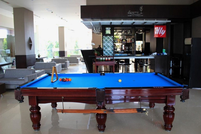 Imagen de los interiores del Hotel Aston Imperium Purwokerto. Foto 9
