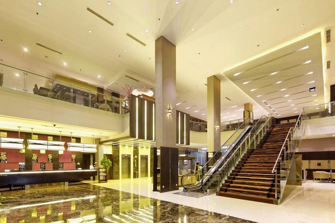 Imagen de los interiores del Hotel Aston Imperium Purwokerto. Foto 12
