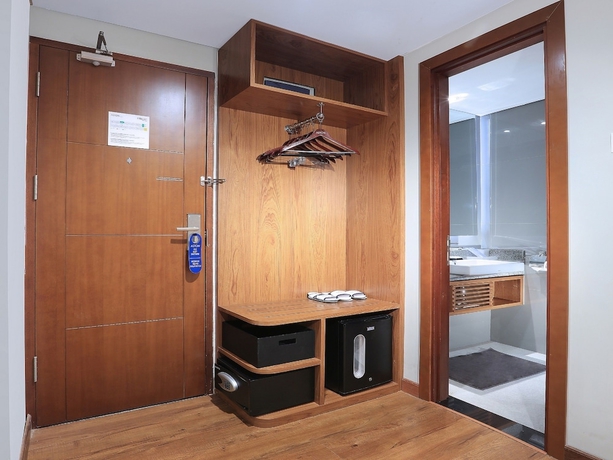 Imagen de la habitación del Hotel Aston Inn Batu. Foto 5