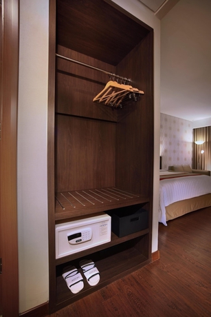 Imagen de la habitación del Hotel Aston Jember and Conference Center. Foto 8