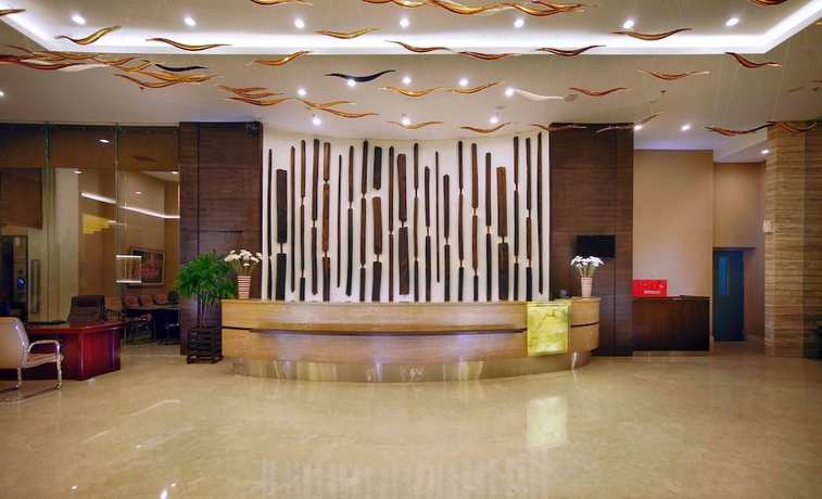 Imagen de los interiores del Hotel Aston Jember and Conference Center. Foto 13