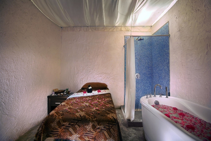 Imagen de los interiores del Hotel Aston Jember and Conference Center. Foto 16