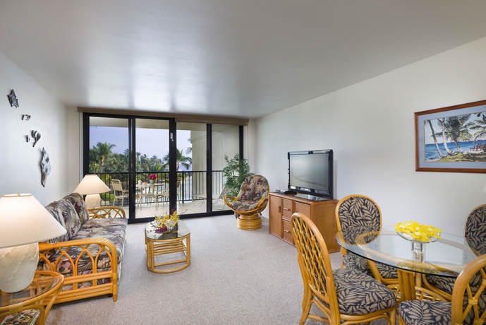 Imagen de los interiores del Hotel Aston Kona By The Sea. Foto 15