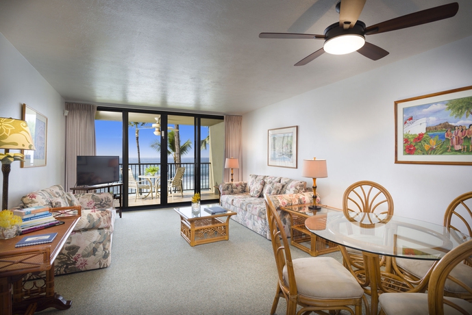 Imagen de los interiores del Hotel Aston Kona By The Sea. Foto 16