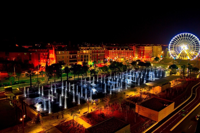 Imagen de los exteriores del Hotel Aston La Scala. Foto 9