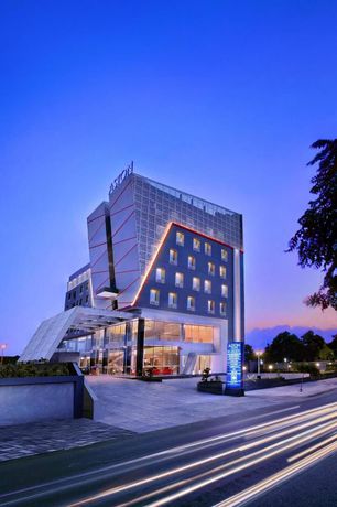 Imagen de los interiores del Hotel Aston Lampung City. Foto 14