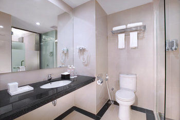 Imagen de la habitación del Hotel Aston Lampung City. Foto 7